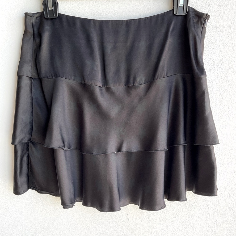 NWOT Killah 💯% silk skirt with stars